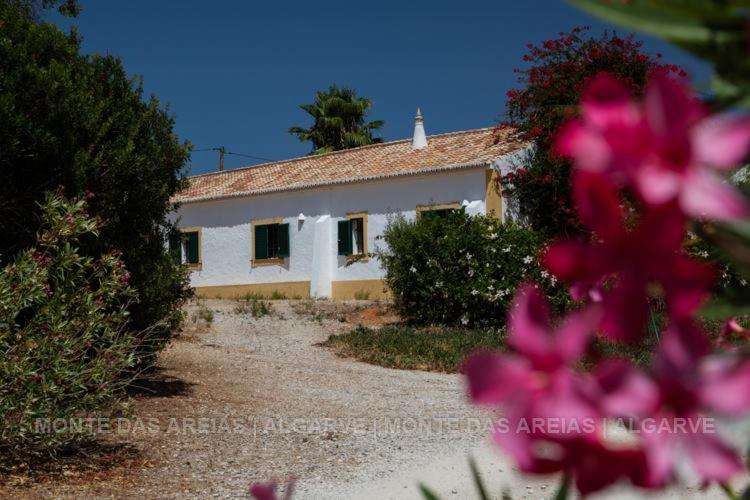 Monte Areias Casa De Campo/passadico/pateo/rampa Ferienhaus *