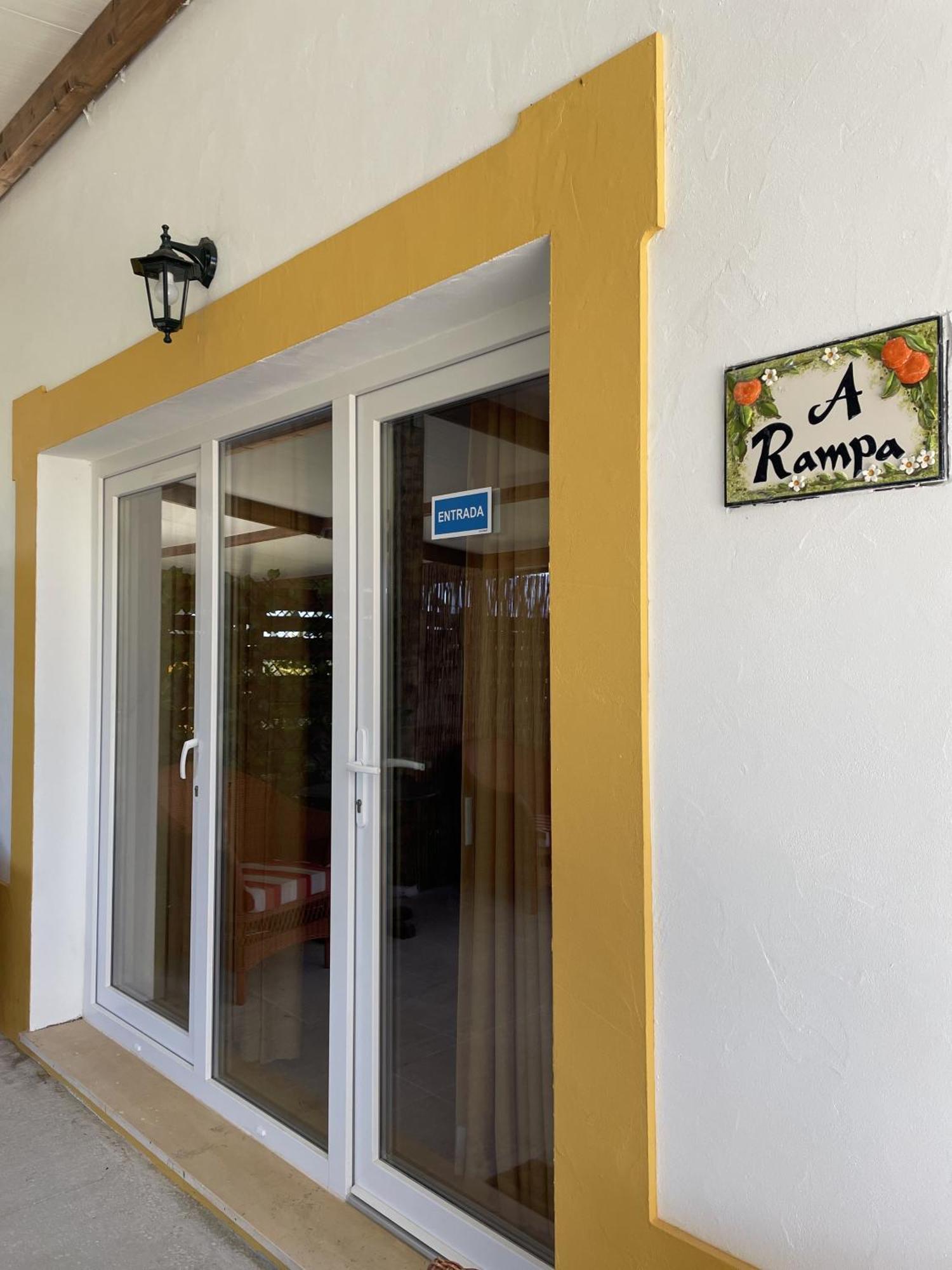 Monte Areias Casa De Campo/passadico/pateo/rampa Porches (Algarve)